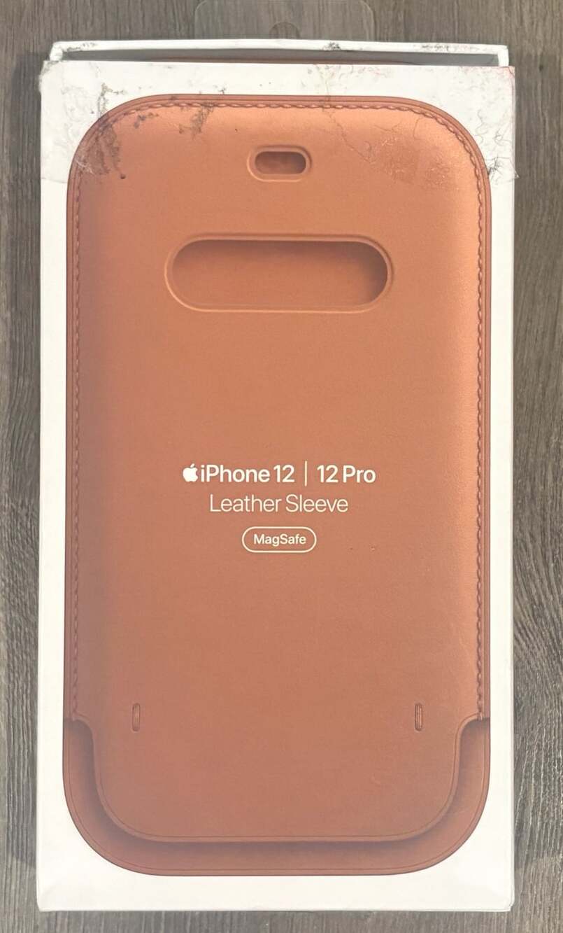 Apple iPhone 12 / 12 Pro Leather Sleeve with MagSafe Saddle Brown